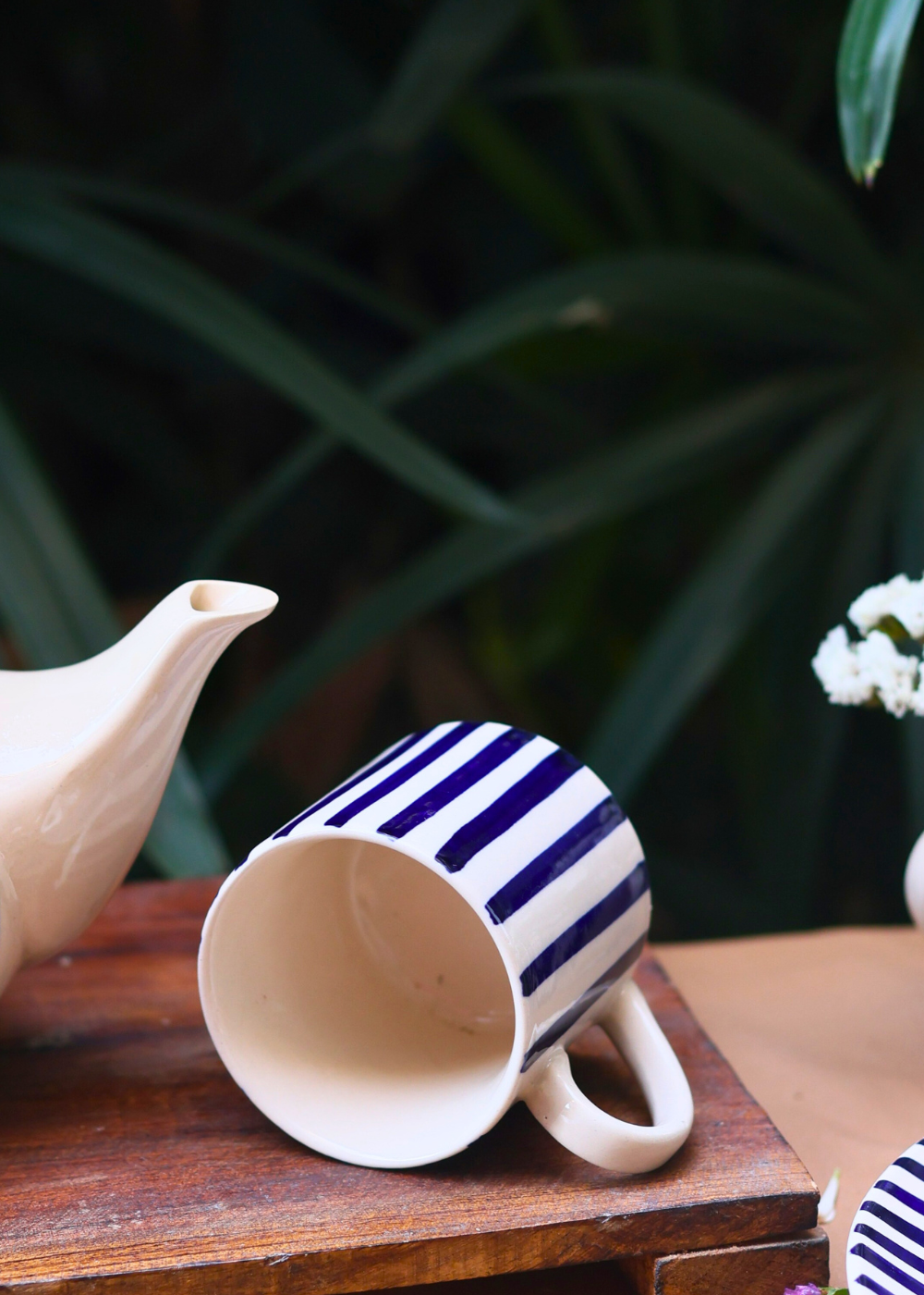 Drinkware tea cup blue & white