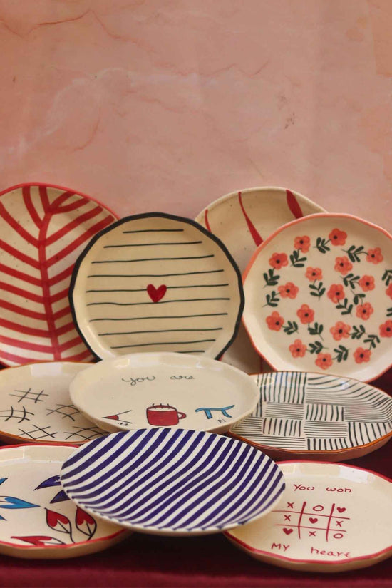 Set of 10 Berry Love Snack plates combo (for the price of 7)