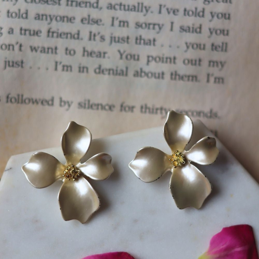 handmade Flora Pearl Drop