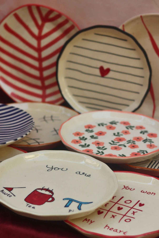 Set of 10 Berry Love Snack plates combo (for the price of 7)