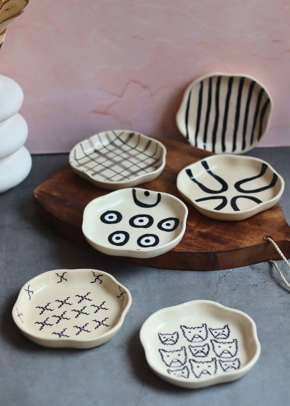 Set of 6 Black & White Dessert Plate (for the price of 5) handmade in india