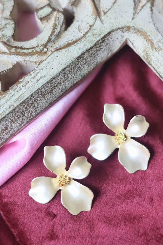 handmade Flora Pearl Drop