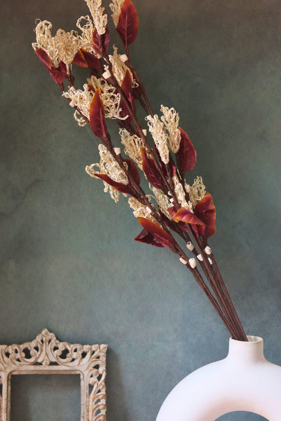 Natural dried flowers bouquet in vase