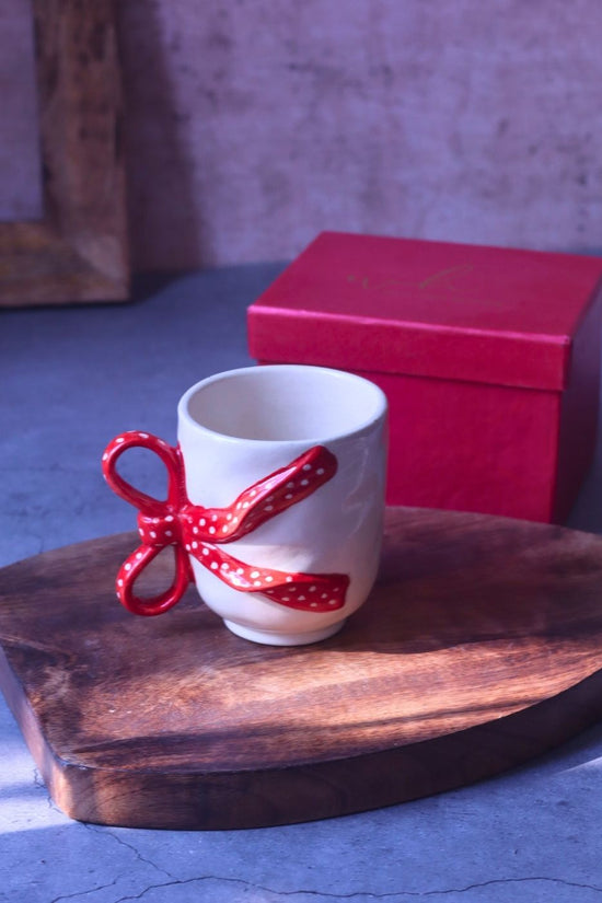 Pinteresty Bow Mug in a Gift Box with premium quality material