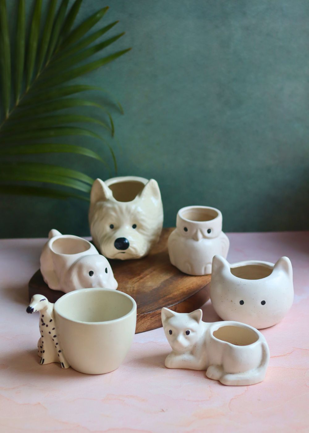 Set of 6 Pawfect Planters Set (for the price of 5) made by ceramic