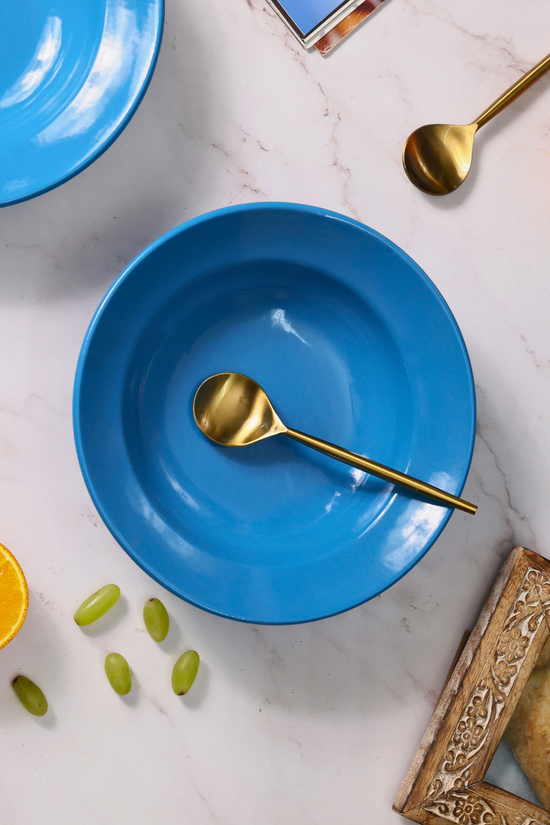 Ceramic pasta plate with spoon