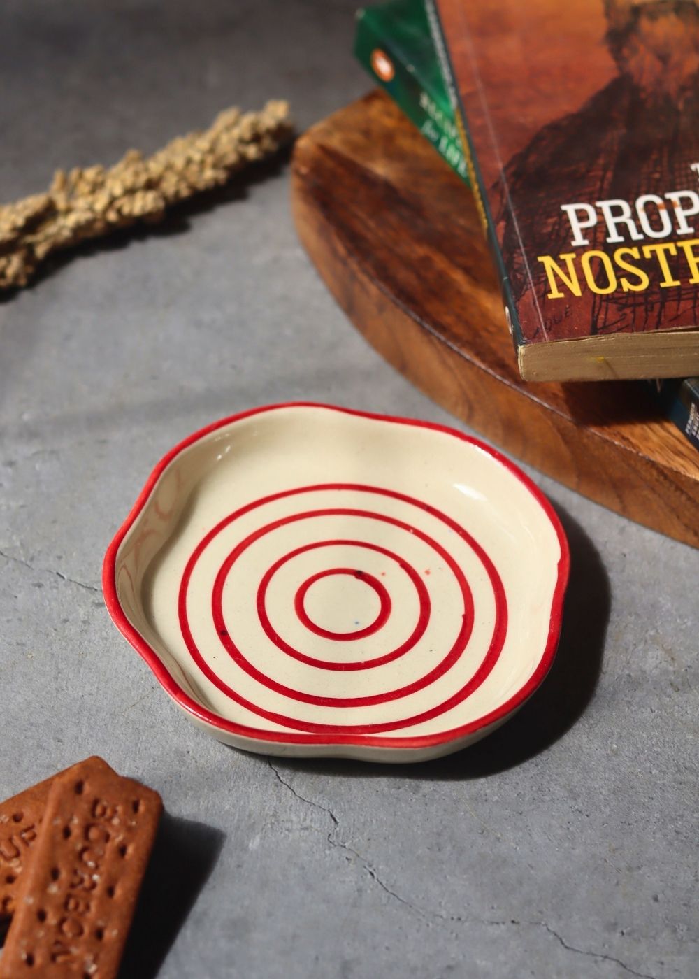 Red Lined Handmade Dessert Plate with premium quality material