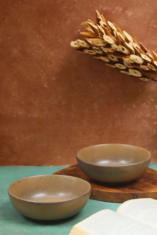 handmade Woody Brown Curry Bowl 
