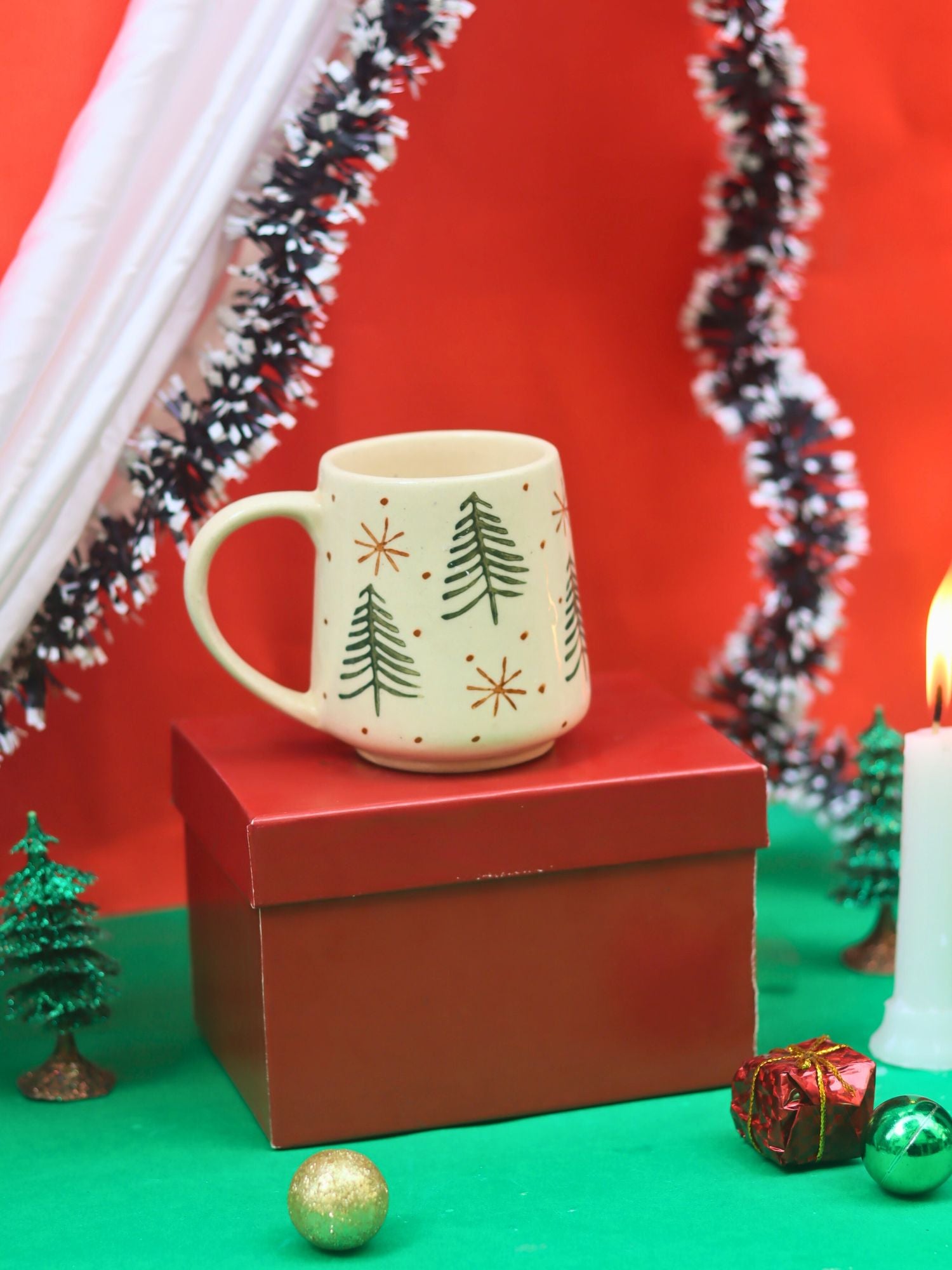 The X-mas Mug in a Gift Box with premium quality material