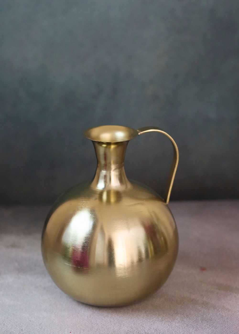 Handmade Swarn Phooldan Stunning Design