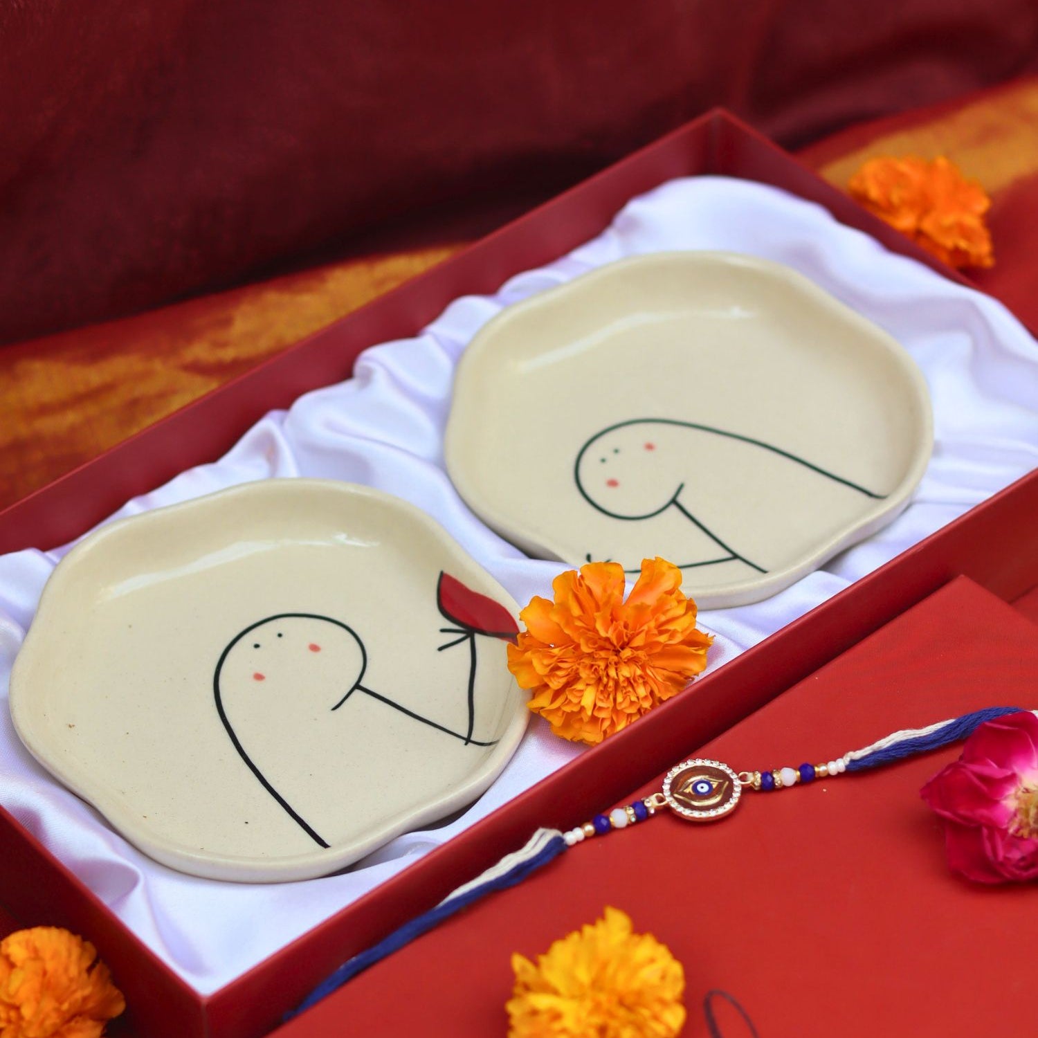 Lead free Hum - Tum Handmade Dessert plate Rakhi Gift box