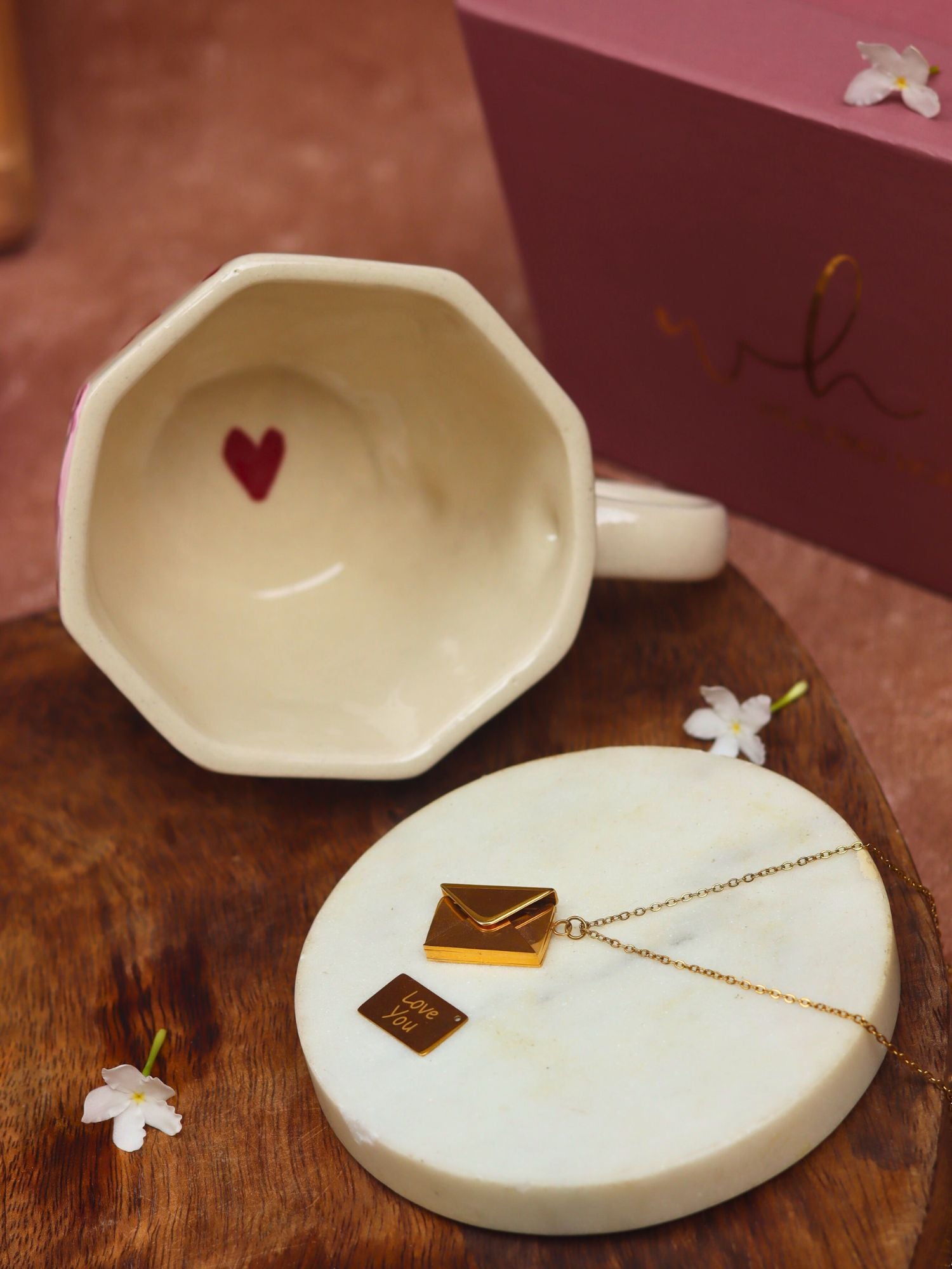 Forever Heart Karva Chauth hamper, with a mug & a beautiful necklace 