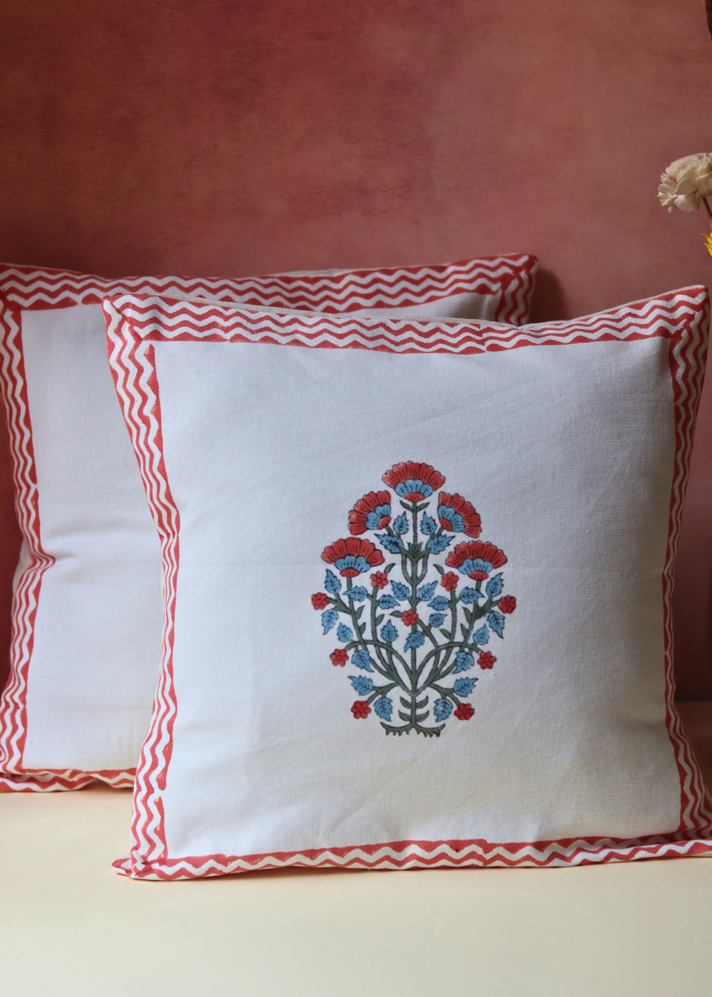 Flowers cushion covers pink color