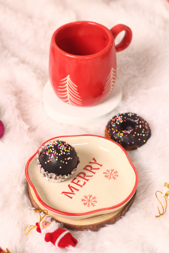 handmade red christmas tree mug with merry dessert plate
