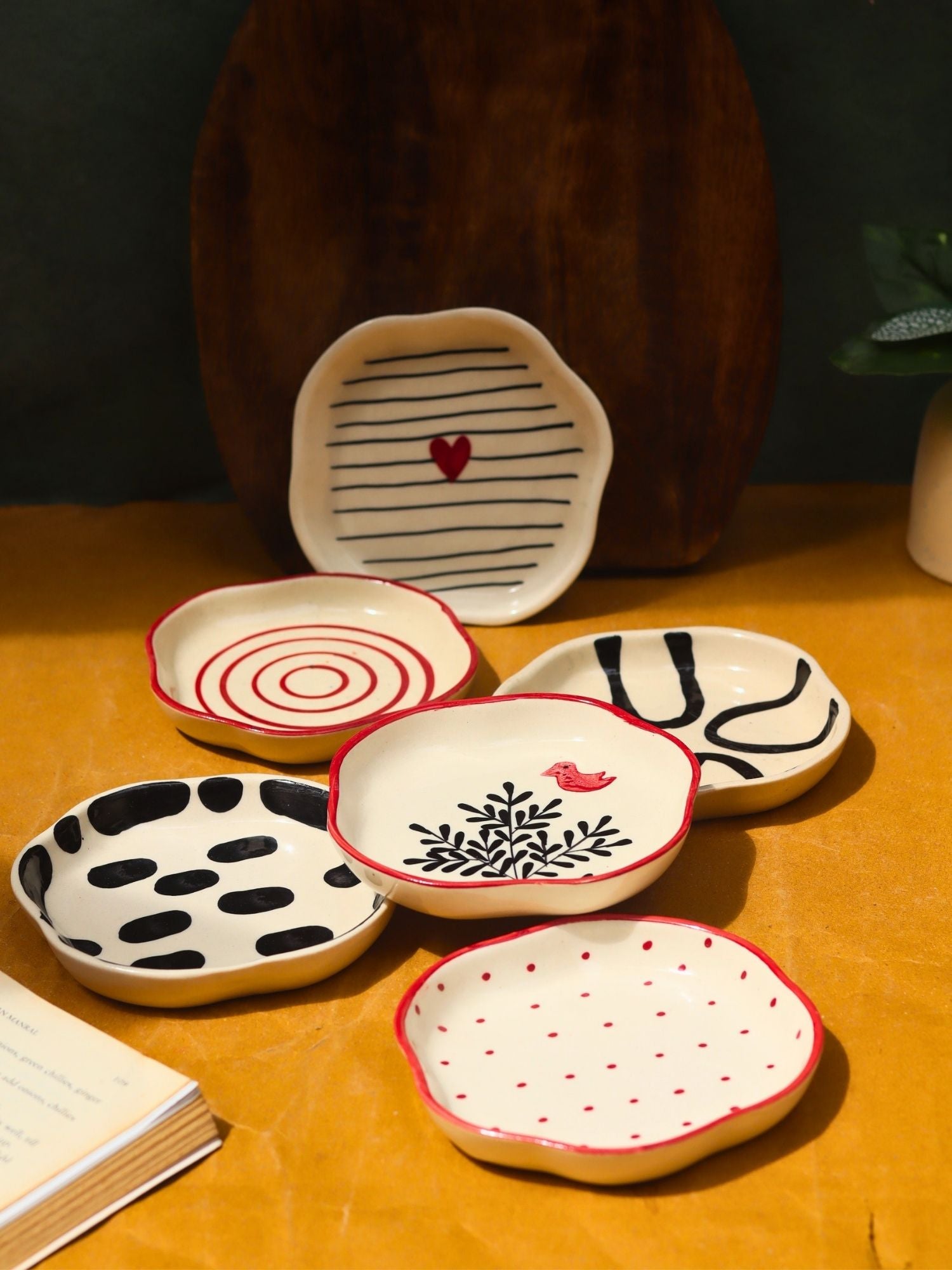 Set of 6 {red & black) handmade dessert plates (For the price of 5)