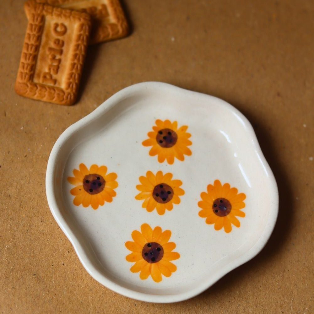 Surajmukhi Handmade Dessert Plate made by ceramic