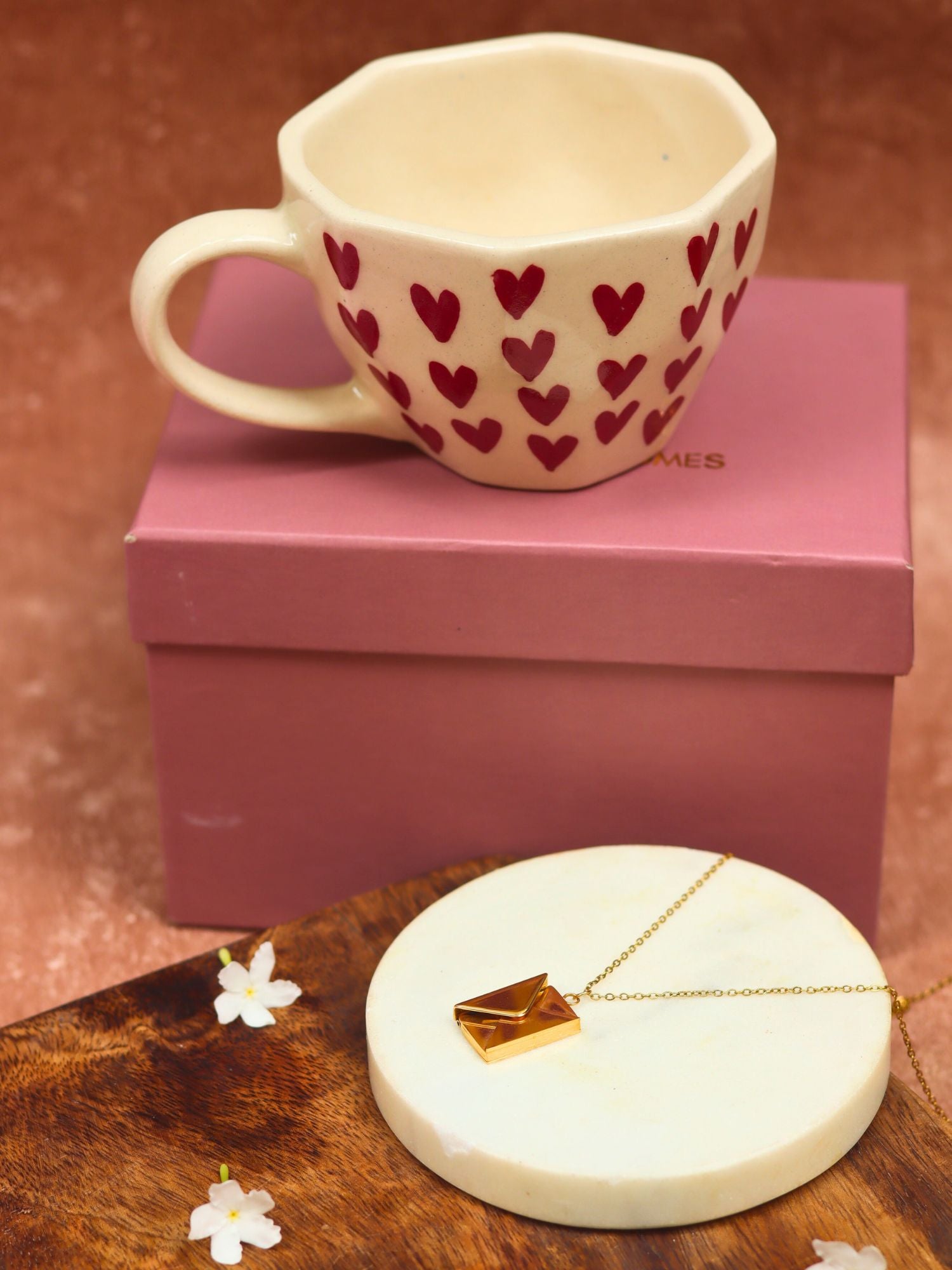 Forever Heart Karva Chauth hamper for this karva chauth festival