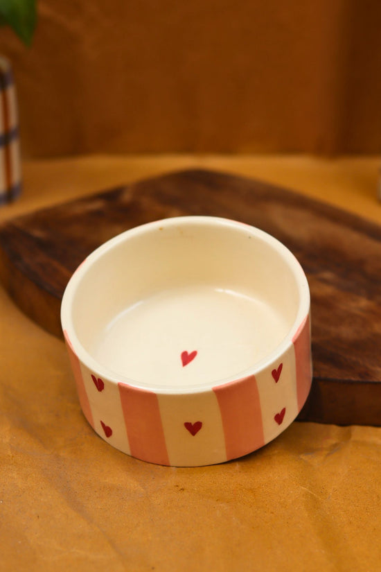 Striped heart Bowl made by ceramic
