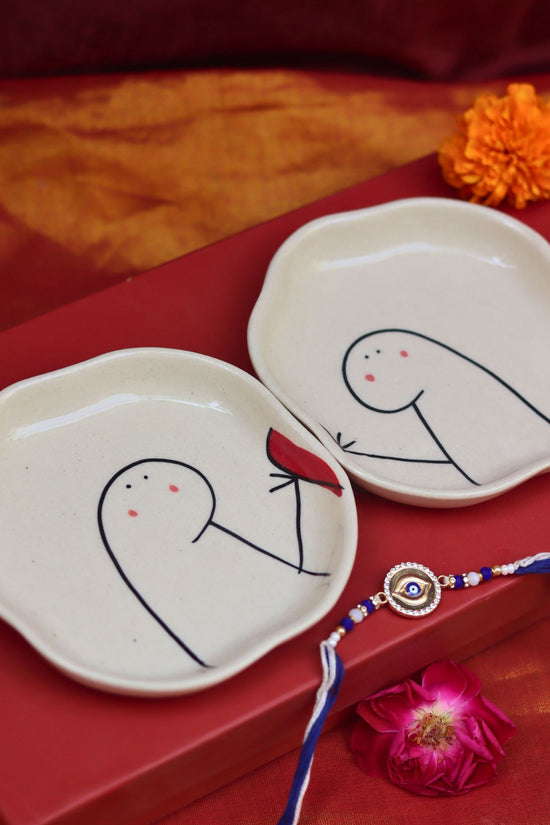 Hum - Tum Handmade Dessert plate Rakhi Gift box handmade in india