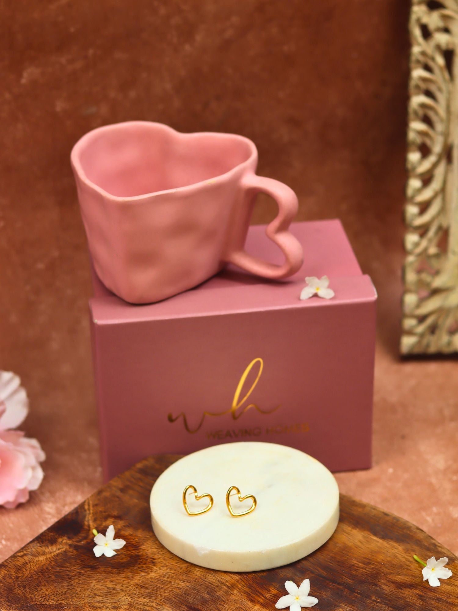 Dusty Pink Heart Shaped Karva Chauth hamper with a handmade mug & a beautiful earring set