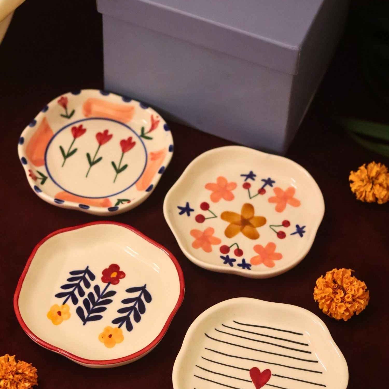 Set of 4 - Bloom, Striped heart, Peony & Floral bloom handmade dessert plate combo in a Gift box