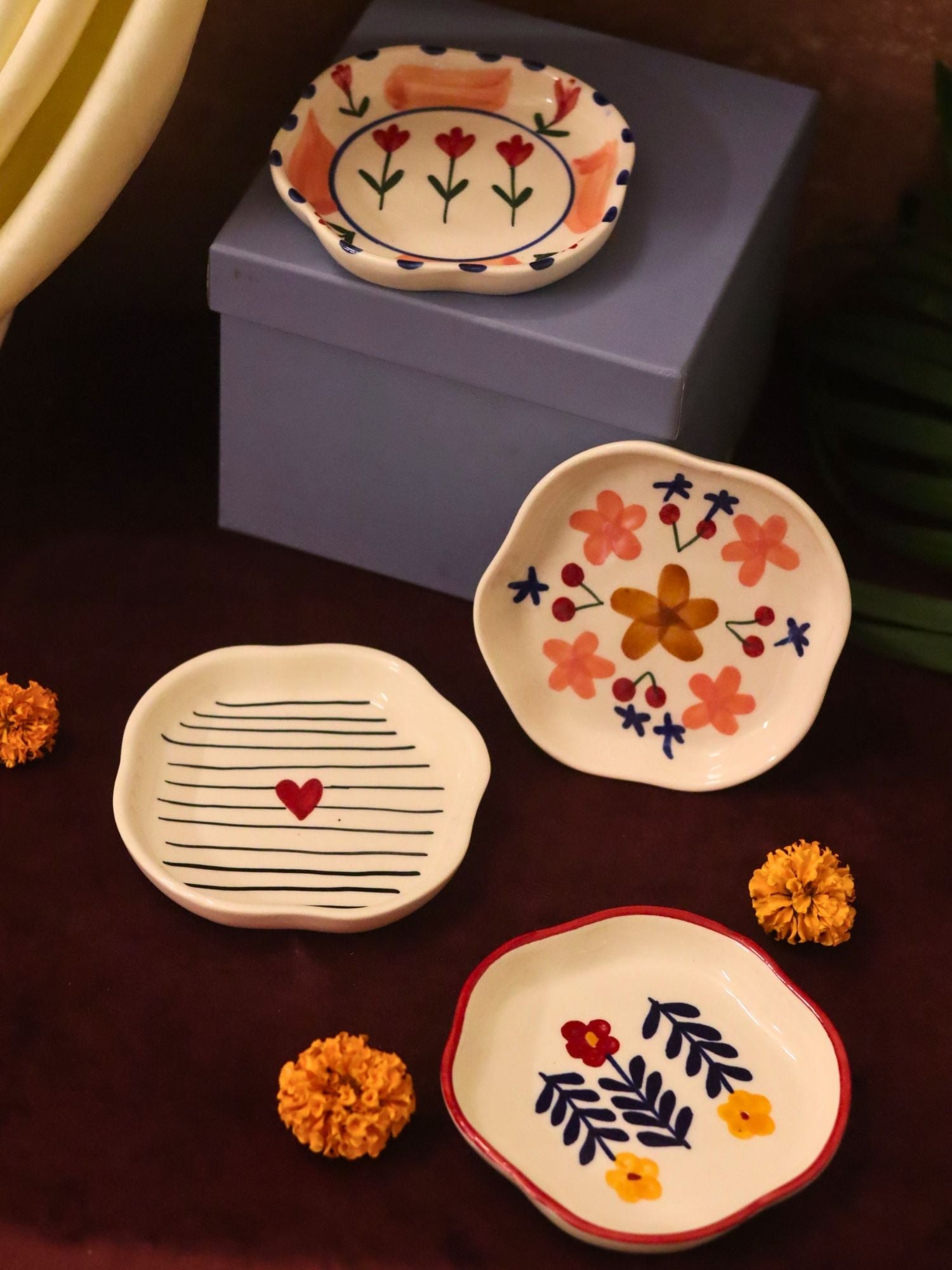 Set of 4 - Bloom, Striped heart, Peony & Floral bloom handmade dessert plate combo in a Gift box with premium quality material