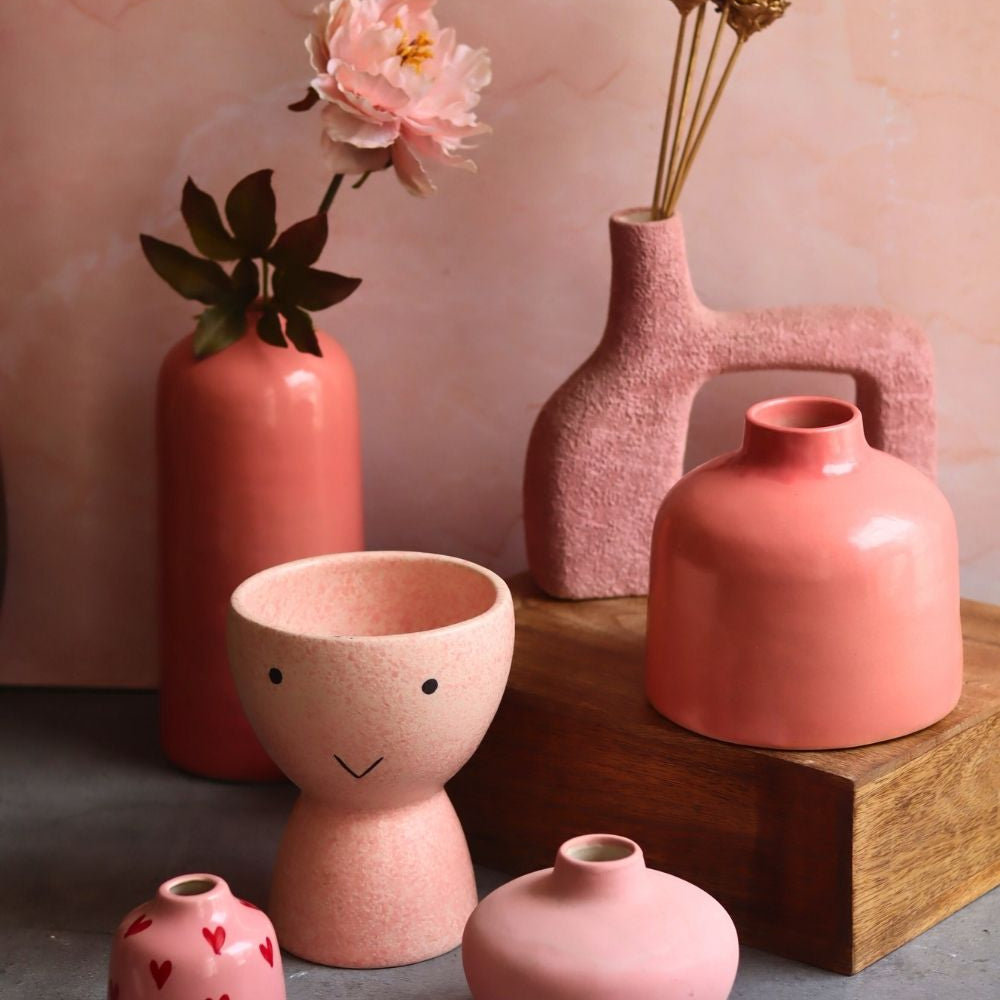 Set of 6 Bloom & Blush Vases (for the price of 5) made by ceramic