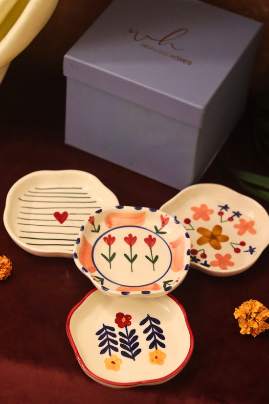 Set of 4 - Bloom, Striped heart, Peony & Floral bloom handmade dessert plate combo in a Gift box handmade in India