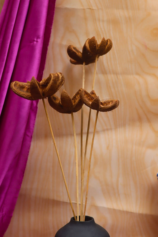Rustic Bloom Bunch made with premium quality material