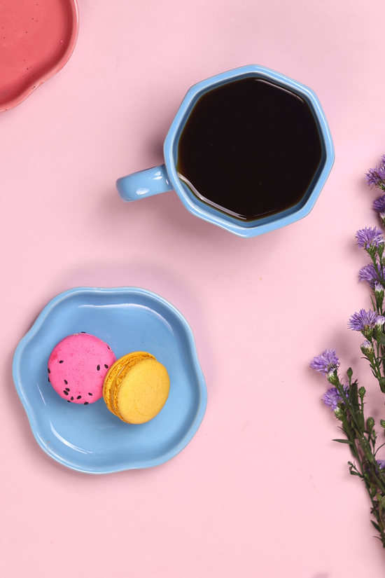 Dessert plate with macarons & tea cup