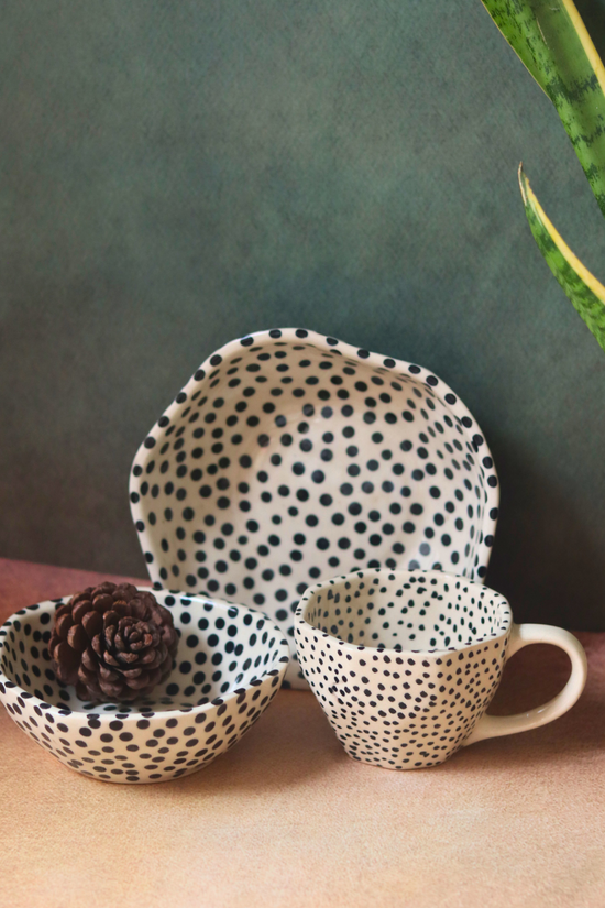 Black polka ceramic bowls & coffee mug