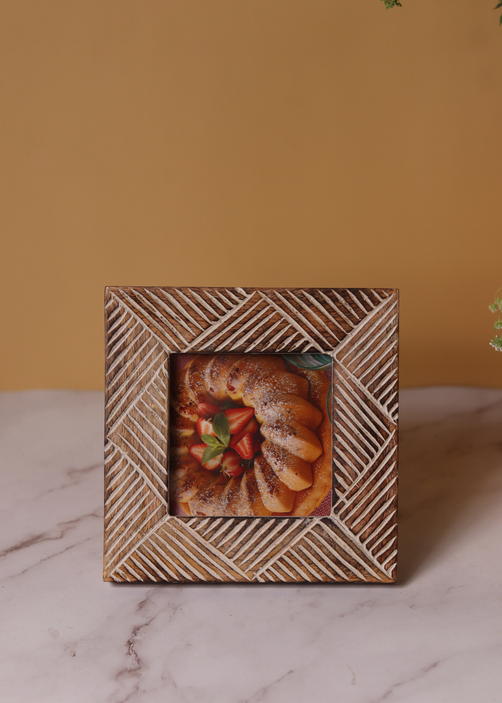 wooden square lines carved frame with lined design