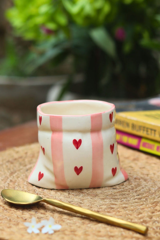 Striped Heart Pouch Mug made by ceramic