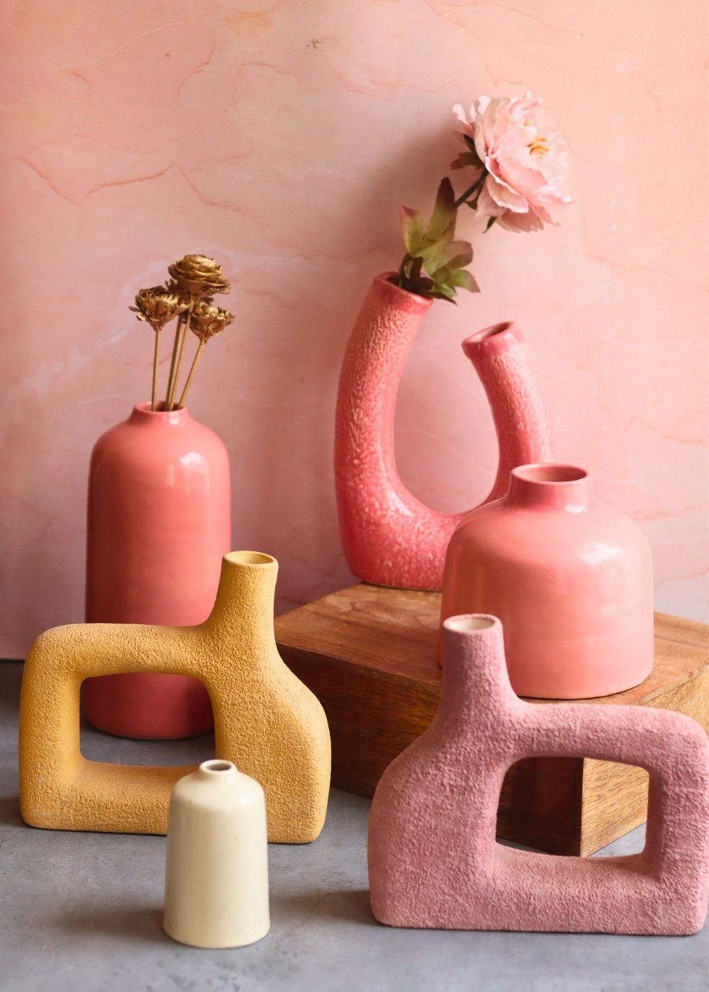 Pinteresty Table Vases (Pay for 5, Get 6) made by ceramic