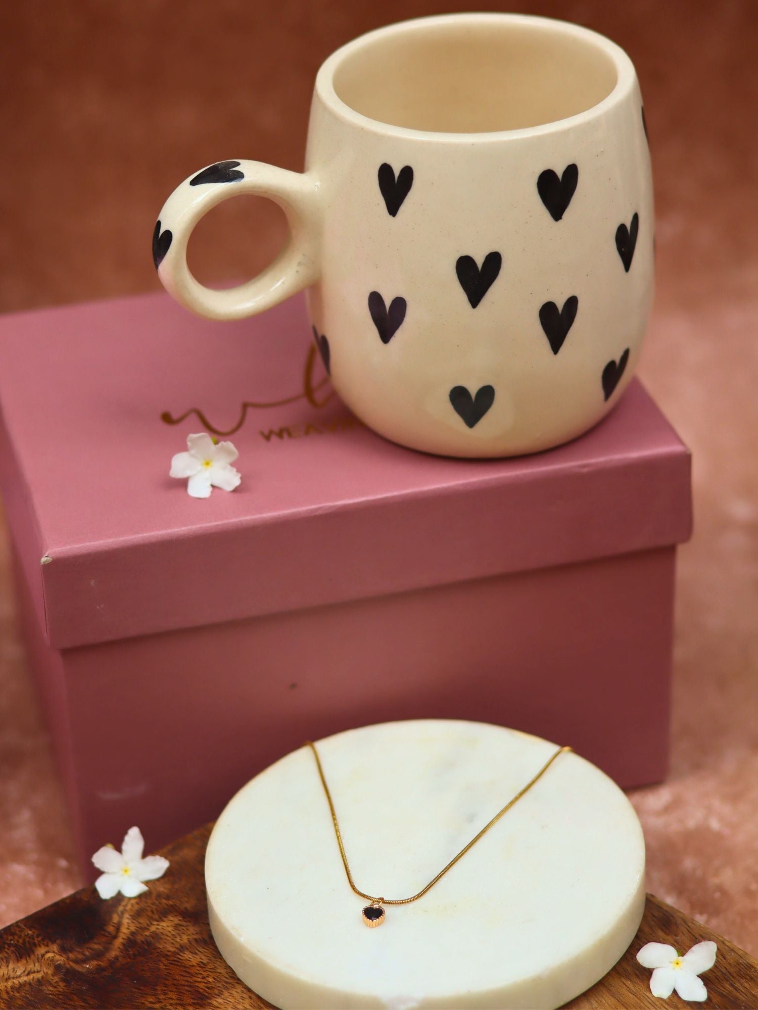 Black Heart Karva Chauth hamper for this karva chauth festival