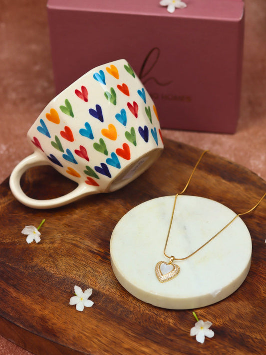 LoveisLove Karva Chauth hamper for this karva chauth festival