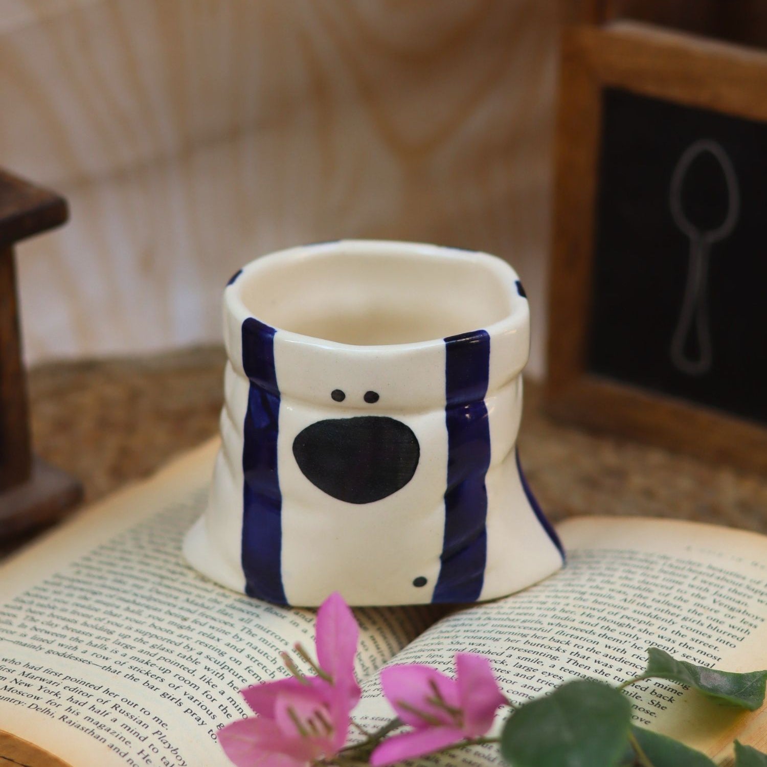 Lead free Pup Pouch Mug