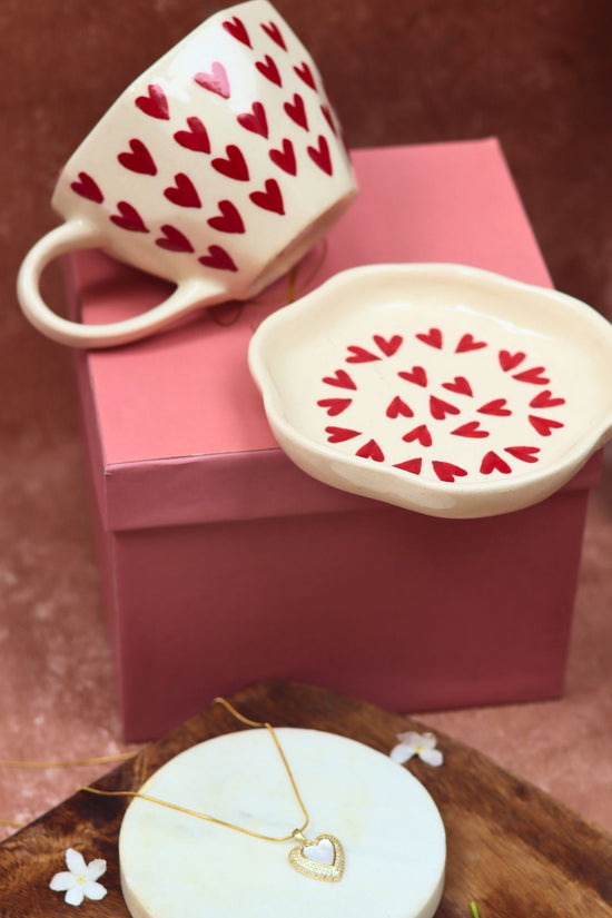 All Heart Karva Chauth hamper with mug & dessert plate combo and one piece of necklace set
