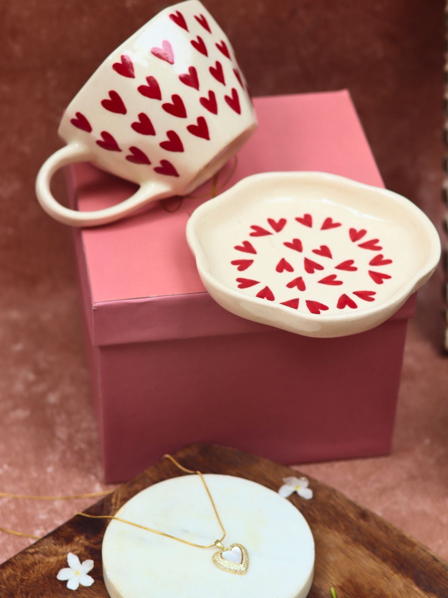 All Heart Karva Chauth hamper with mug & dessert plate combo and one piece of necklace set