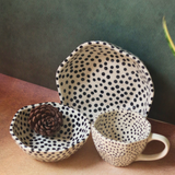 Stunning black & white bowls & coffee mug