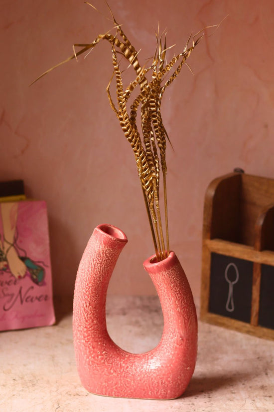 Pink U shaped Vase made by ceramic