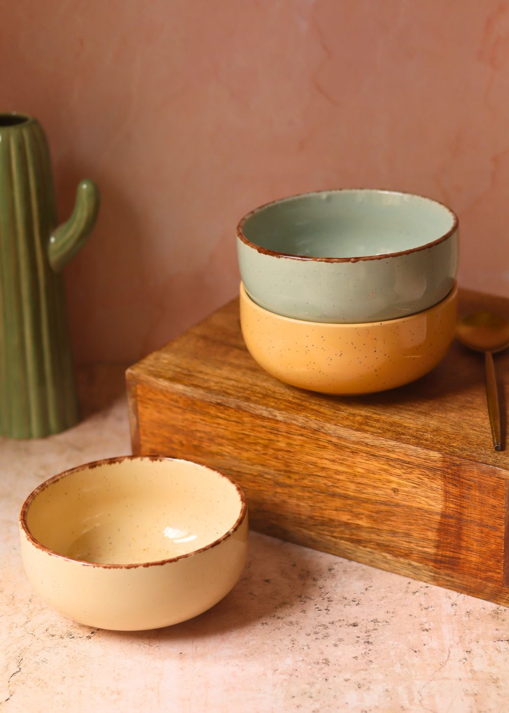 Set of 3 - Everyday Elegance Ceramic Bowls with premium quality material