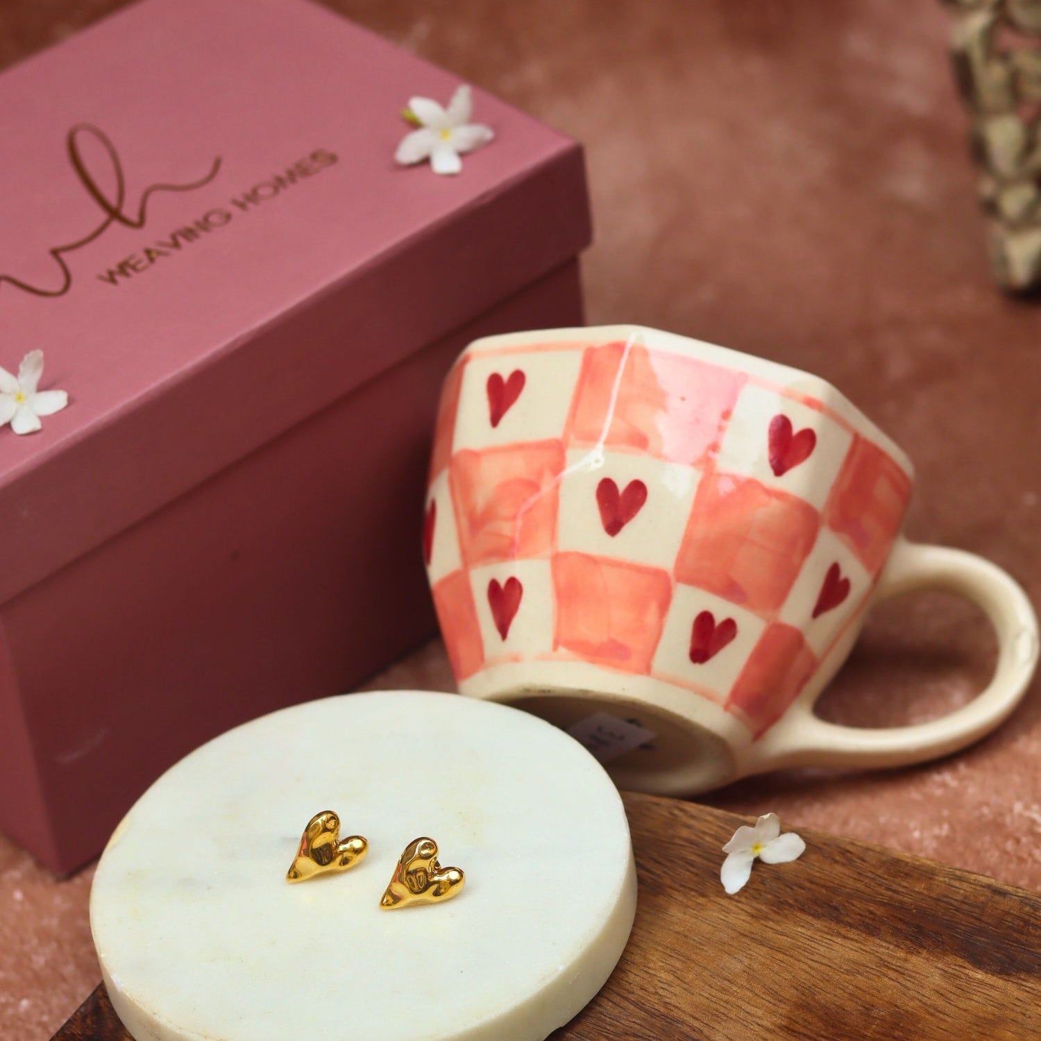 Chequered heart Karva Chauth hamper with premium quality material