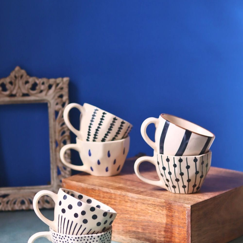Set of 6 [Black&White] Handmade Mugs (For the price of 5) made by ceramic