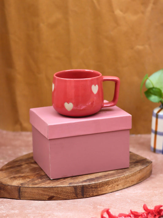Heart-throb mug in a Gift Box made by ceramic