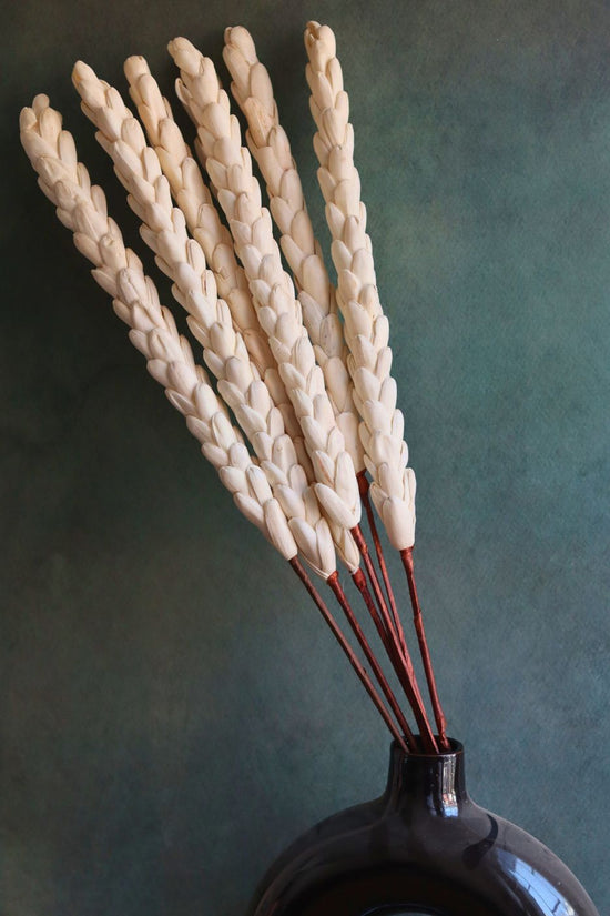 white knotted bunch with premium quality