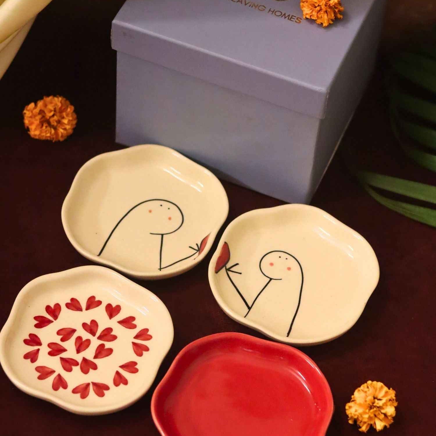 Set of 4 - Heart, Red & Hum-Tum handmade dessert plate combo in a Gift box