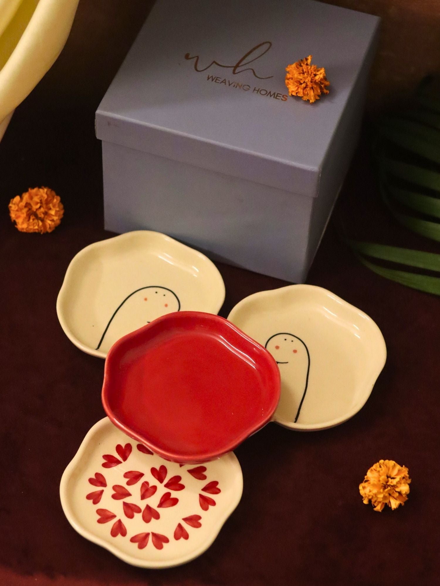 Set of 4 - Heart, Red & Hum-Tum handmade dessert plate combo in a Gift box with premium quality material