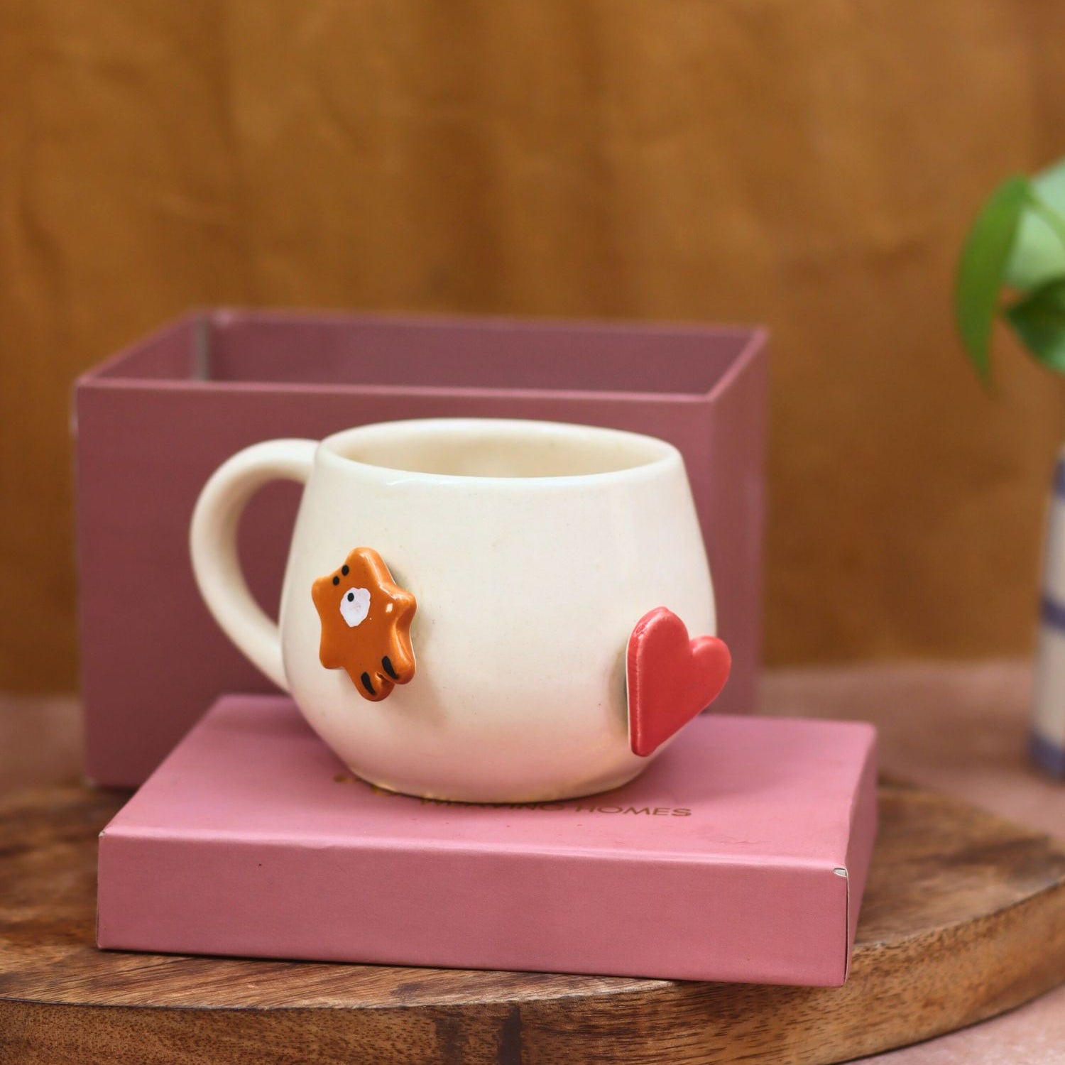 Love's magnet mug in a Gift Box made by ceramic