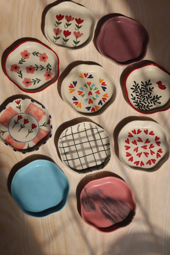 Set of 10 Hotselling Dessert plates (for the price of 7) handmade in India